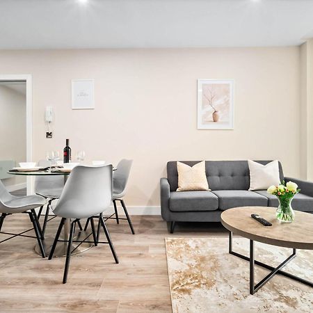 New Luxury Two Bedroom Apartment - City Centre - Netflix - Wifi - Top Rated - Jq 8Ah Бірмінгем Екстер'єр фото