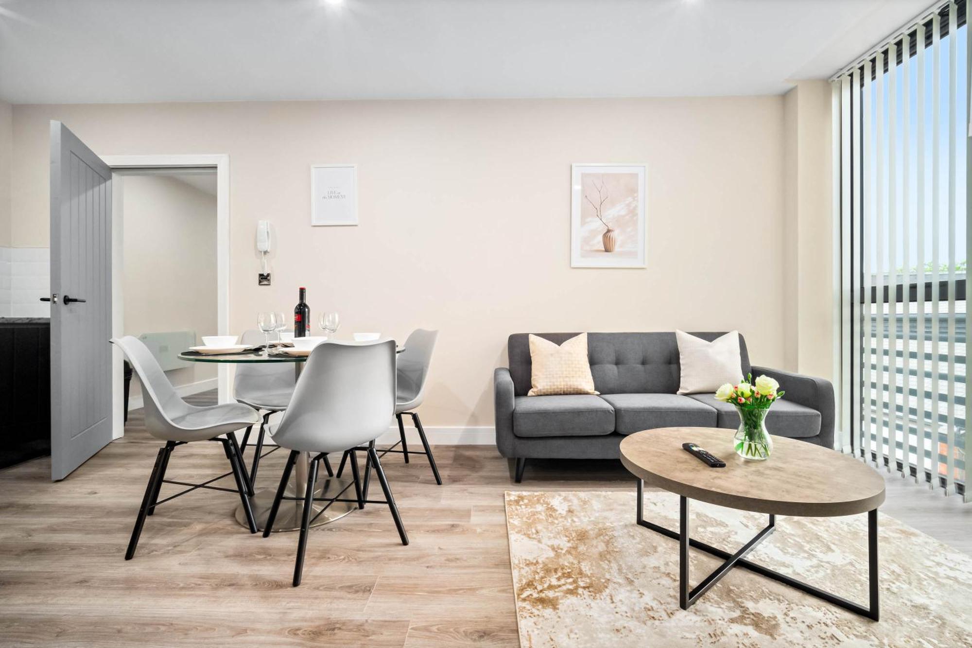 New Luxury Two Bedroom Apartment - City Centre - Netflix - Wifi - Top Rated - Jq 8Ah Бірмінгем Екстер'єр фото