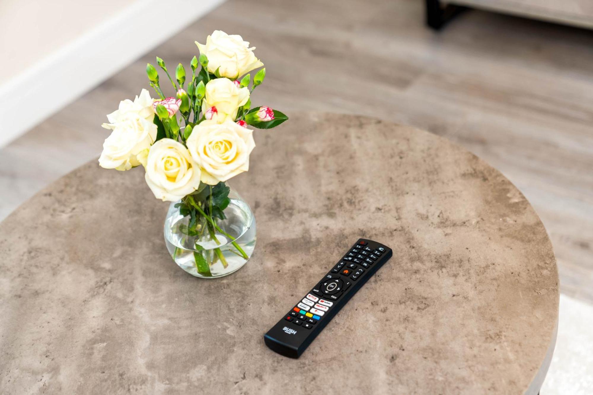 New Luxury Two Bedroom Apartment - City Centre - Netflix - Wifi - Top Rated - Jq 8Ah Бірмінгем Екстер'єр фото